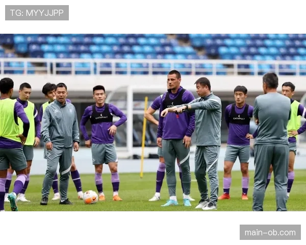 【2026年4月中超联赛·赛中·花絮首次启用“明星副声道”直播，娱乐嘉宾解说引发网络热议