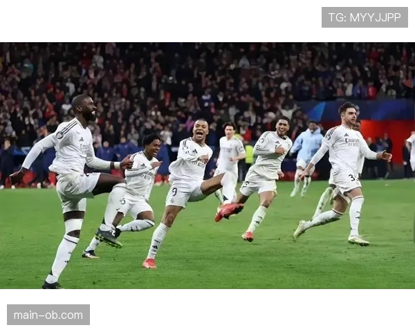 决赛前夕,西班牙与德国媒体就裁判尺度问题展开舆论交锋 决赛前夕,西班牙与德国媒体就裁判尺度问题展开舆论交锋